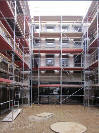 Altbau und Historischer Baubestand, Innenhof in denkmalgeschützter Anlage