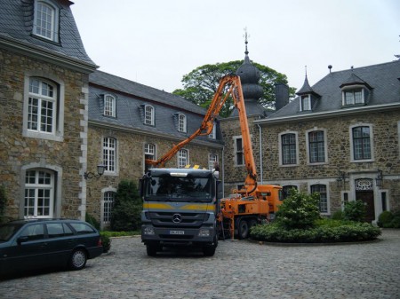 Altbau und Historischer Baubestand, Innenhof in denkmalgeschützter Anlage